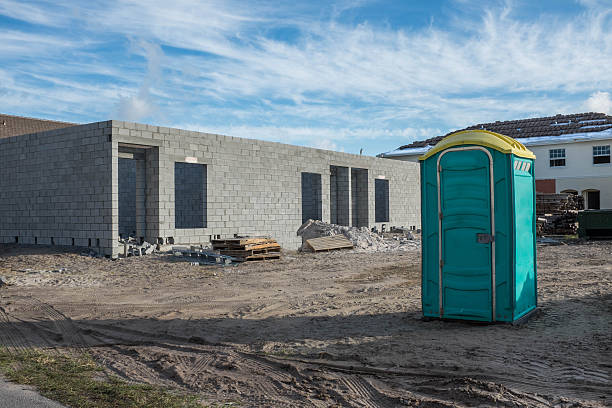 Best Porta potty delivery and setup  in Long Grove, IL